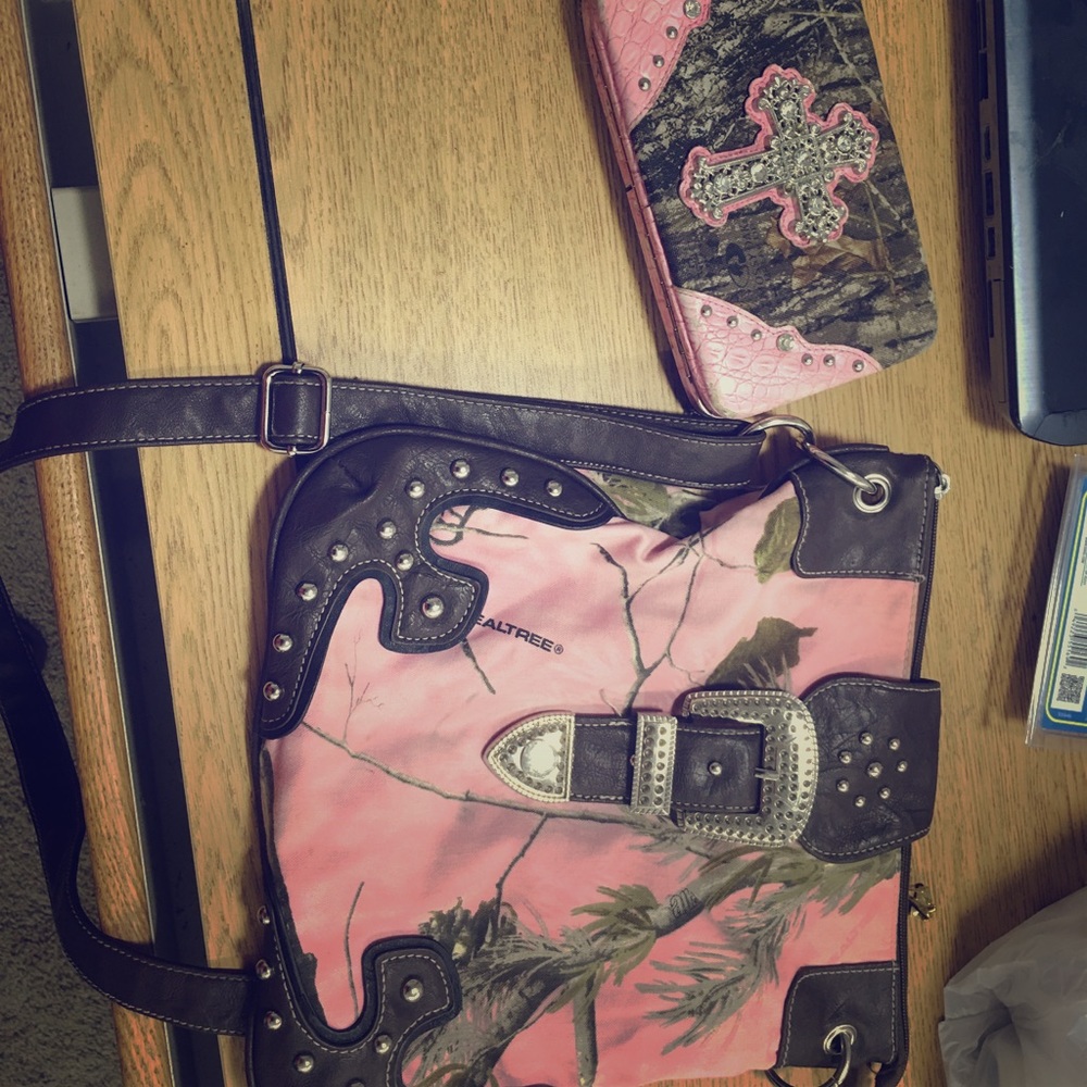 Camp purse and wallet